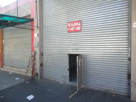 EXCELENTE LOCAL 150 M2 TOTALES EN PLENO FOCO COMERCIAL (el precio incluye rentas municipal y aysa)