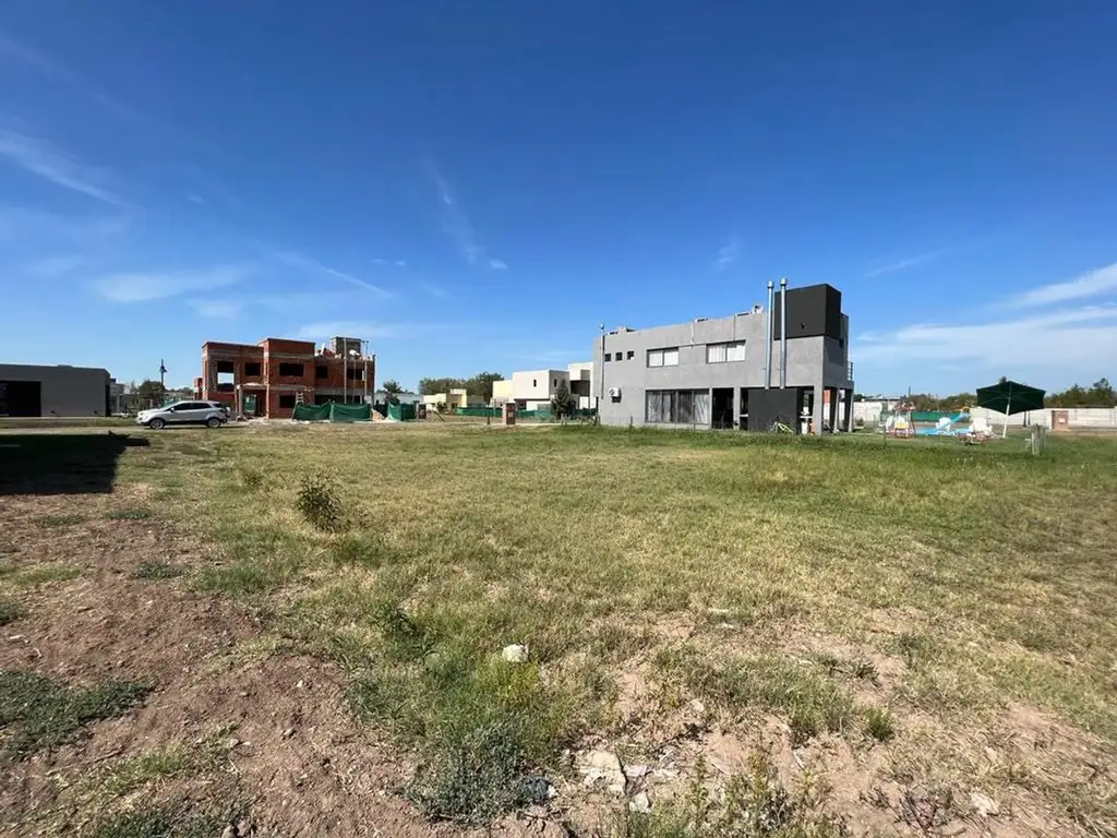 Lote en Venta en Barrio Privado  Solar de Alvarez