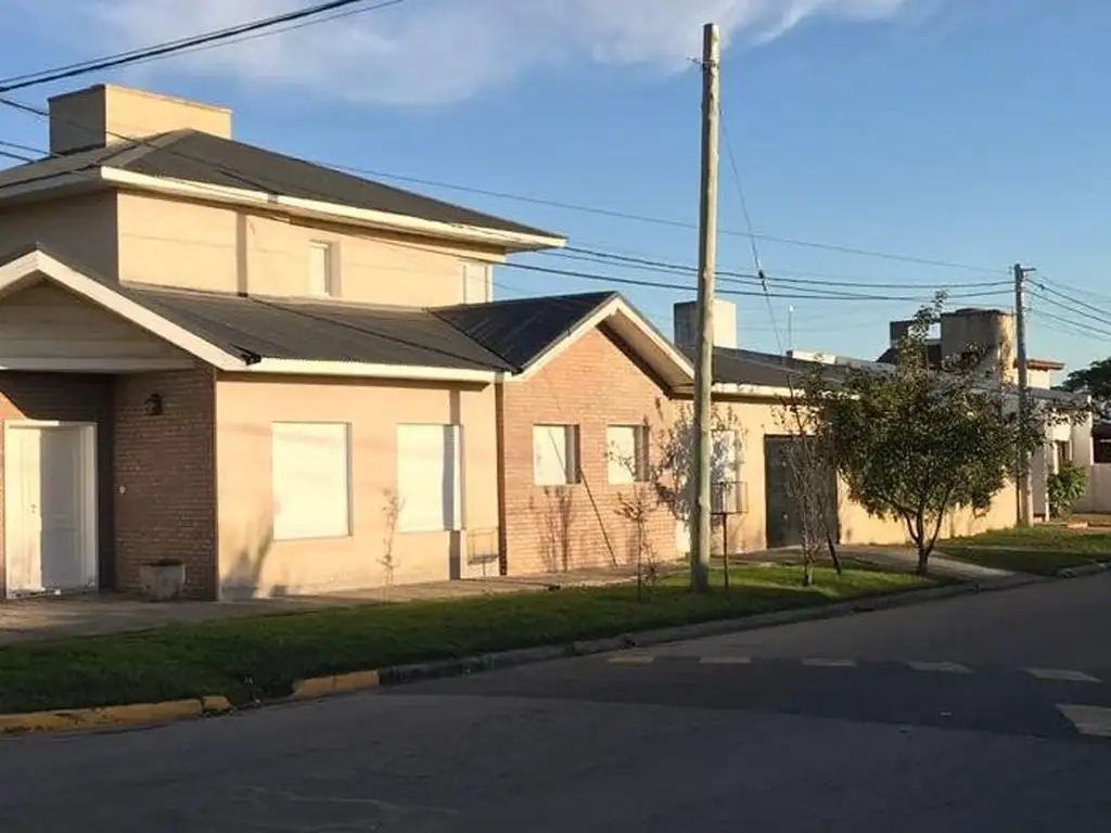 Casa en Venta en Trenque Lauquen