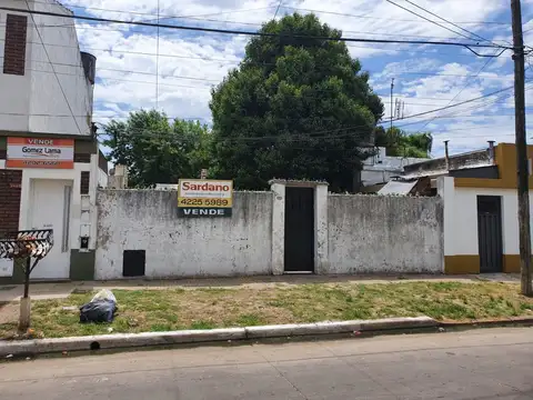 Casa en Venta - Remedios de Escalada.