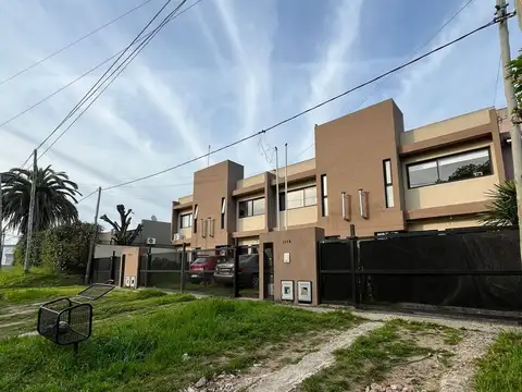 4 Duplex en venta - 2 dormitorios