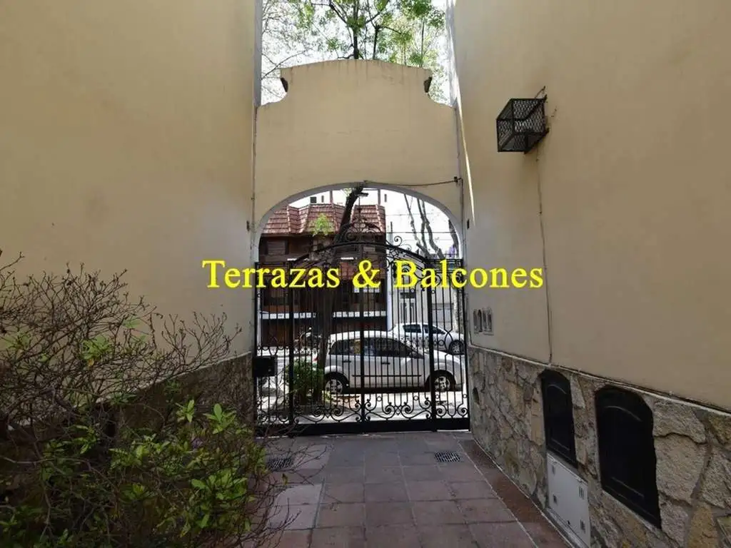 MEDRANO 1352 Pta. Baja  PH 4 AMBIENTES, AIRE ACONDICIONADO, PATIO, IMPECABLE