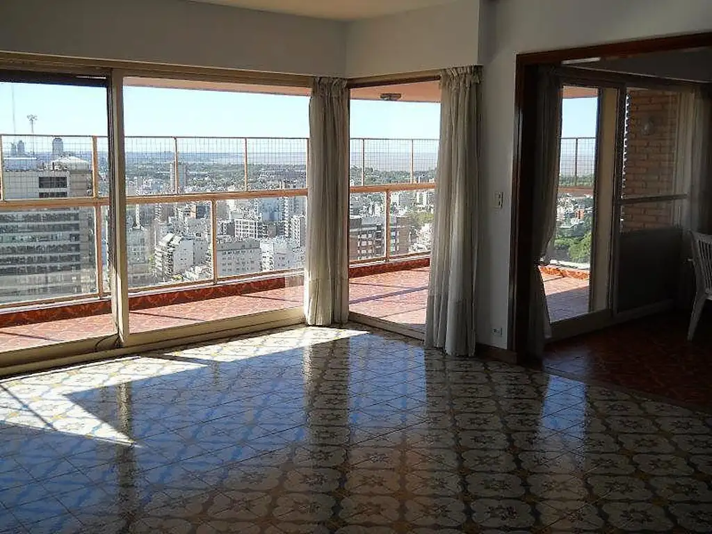 Departamento en piso alto - Excelente vista - Torre Aisenson - Palermo