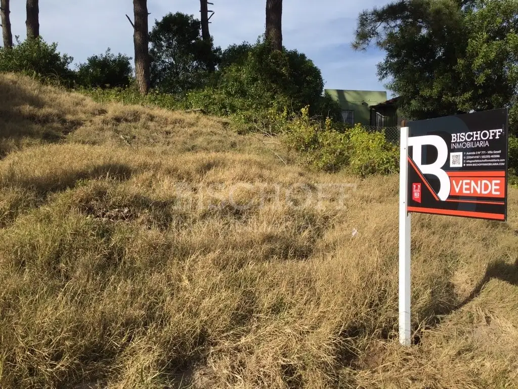 HERMOSO TERRENO SOBRE AVENIDA PRINCIPAL, EN ZONA SUR, VILLA GESELL