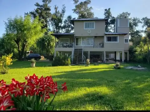 Quinta en Tigre Sobre El Río Luján - Acceso Con Auto O Río - Delta