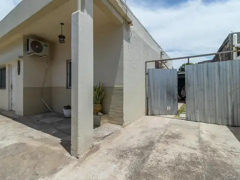 VENTA DE CASA 3 AMBIENTES EN BERAZATEGUI