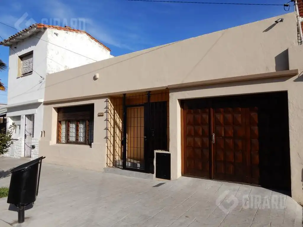 Casa en venta - Zona San juan