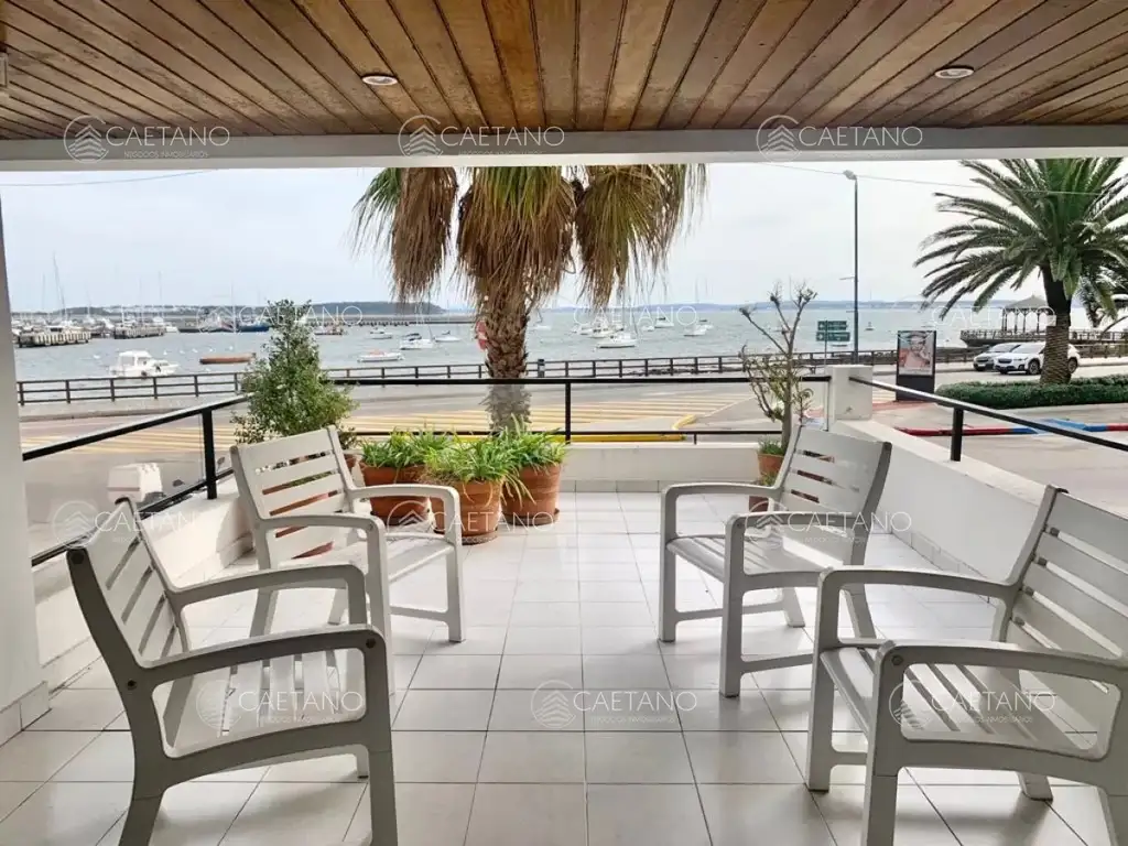 Venta apartamento 4 dormitorios  Punta del Este