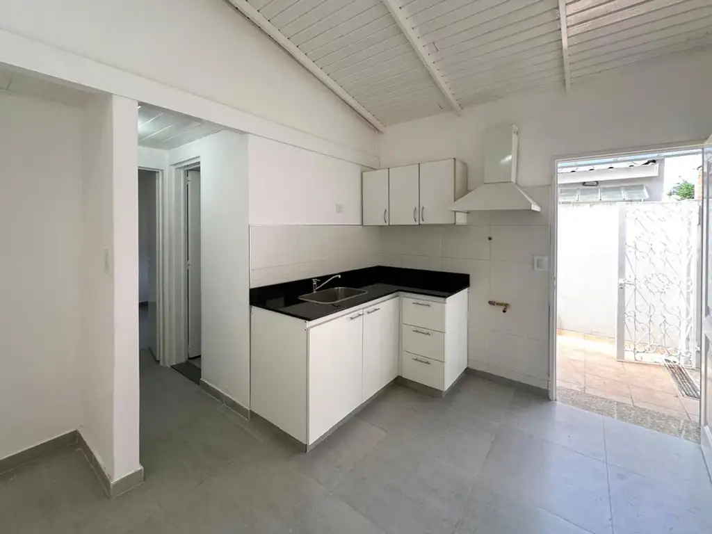 DEPARTAMENTO - 2 AMBIENTES - S.A. DE PADUA SUR