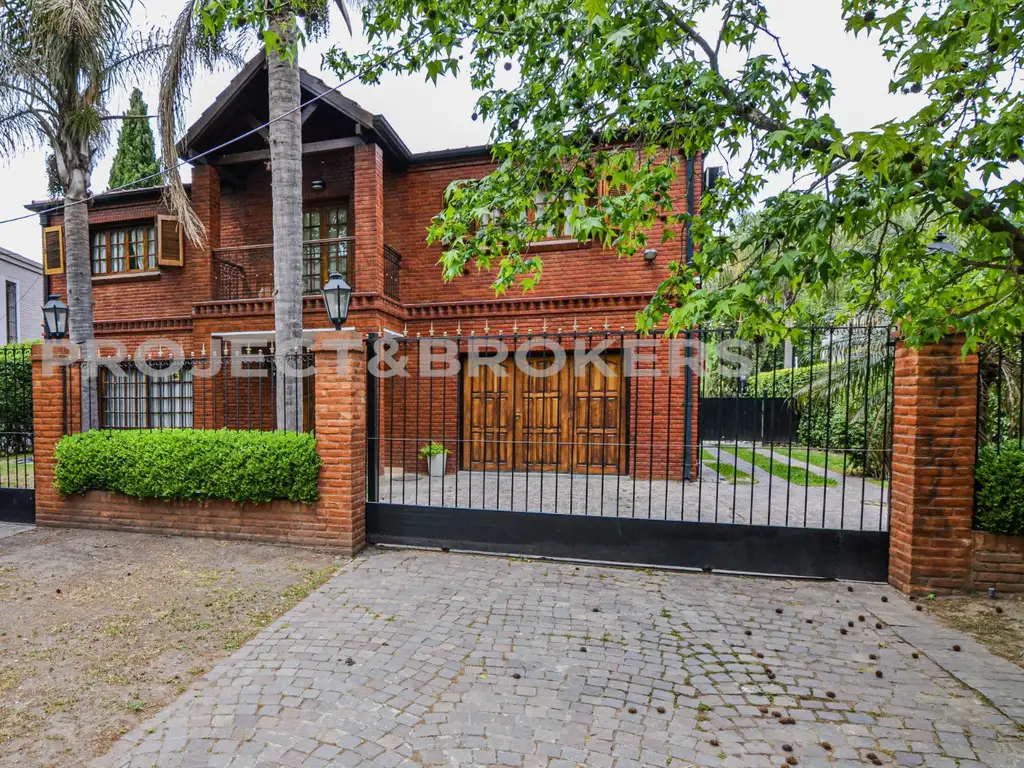 Encantadora casa en Parque Leloir