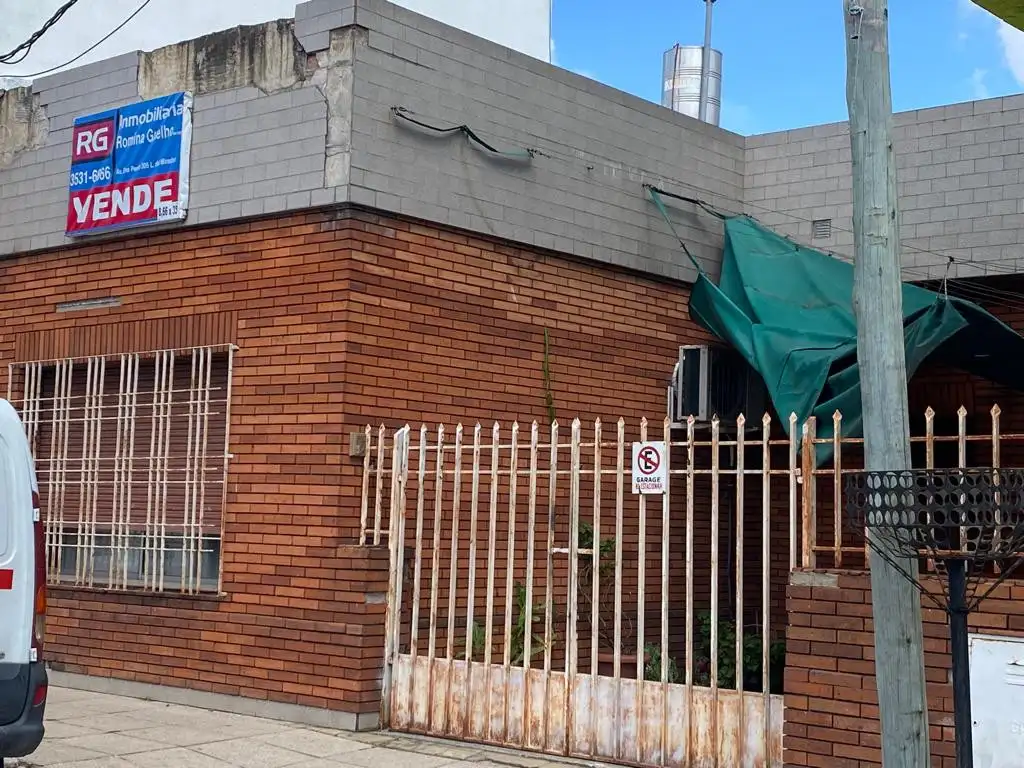 Lote / terreno en venta calle Larrea 1349 – Ramos Mejía