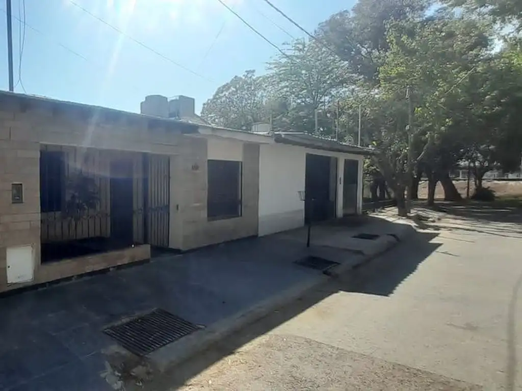 VENTA CASA 3 DORMITORIOS GUAYMALLEN APTA CREDITO