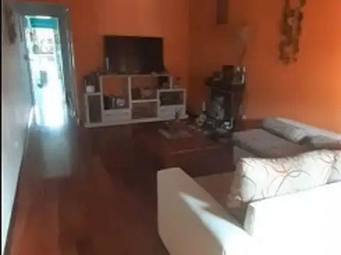 Casa en Venta con cochera