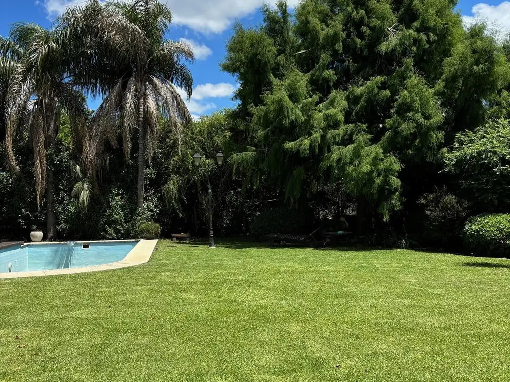 Casa  en Alquiler Amoblada en Santa María De Los Olivos