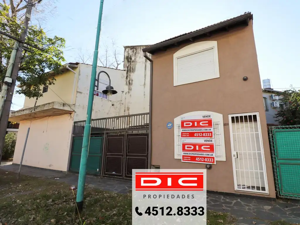 Duplex 3 ambientes Venta - Carapachay