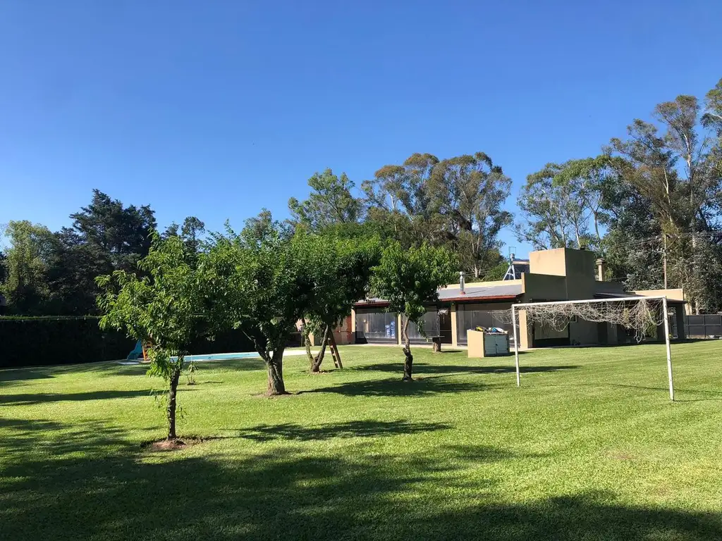 Excelente CASA QUINTA en venta