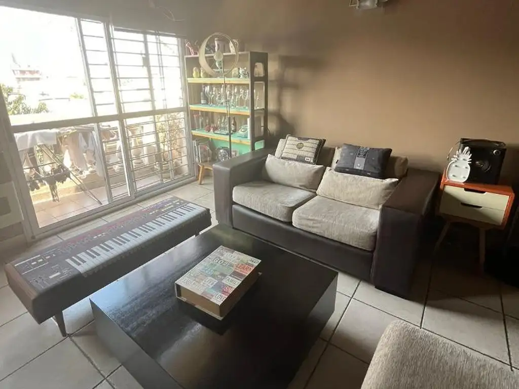 Venta Departamento 2 ambientes c/cochera Villa Luro