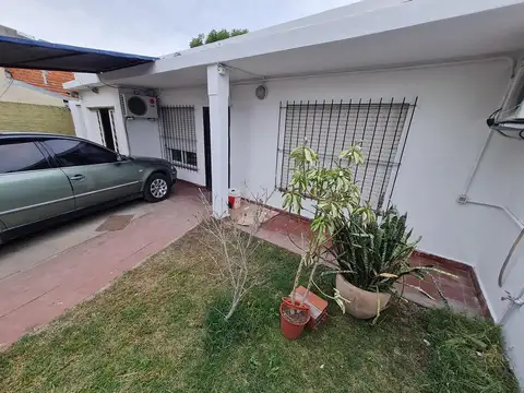 Casa en venta, Los polvorines. Excelente ubicacion, oportunidad. Retasada.