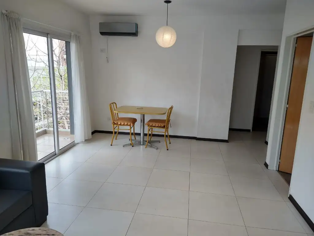 Alquiler departamento de 2 ambientes amoblado en Caballito