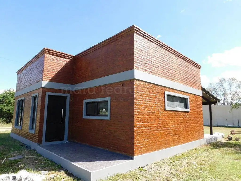 CASA EN VENTA EN CHASCOMUS LOMAS ALTAS