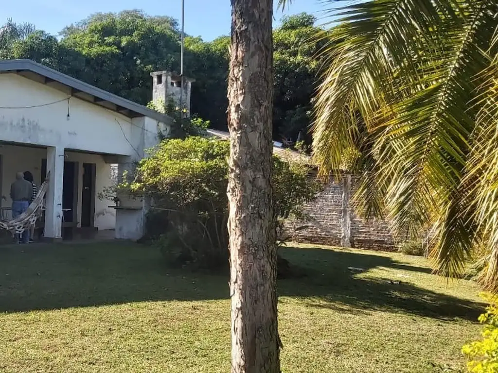 CASA EN PASO DE LA PATRIA - CORRIENTES