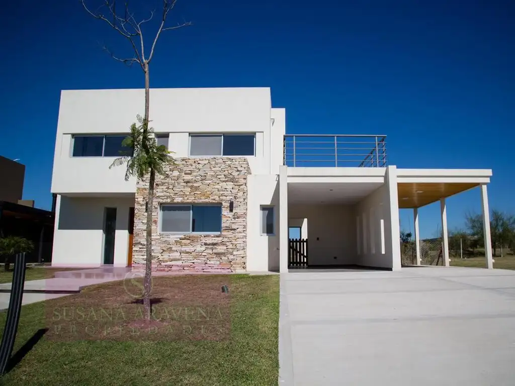 Casa en Alquiler en Barrio Puertos del Lago Vistas, Escobar