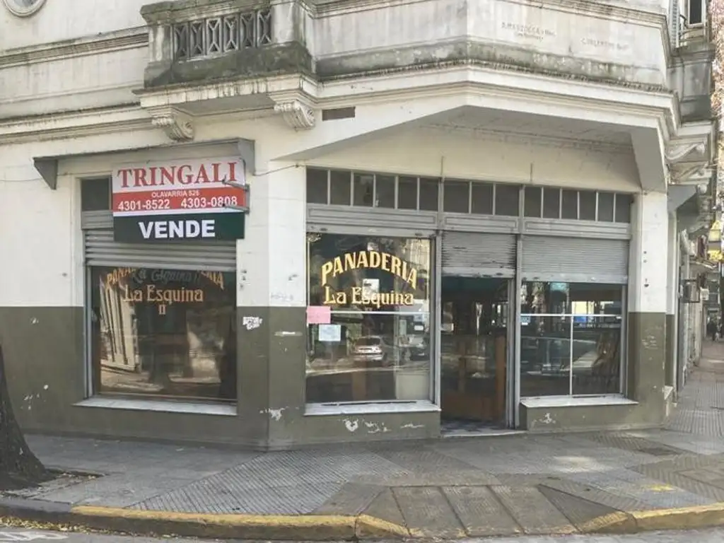 LOCAL COMERCIAL UBICADO EN ESQUINA