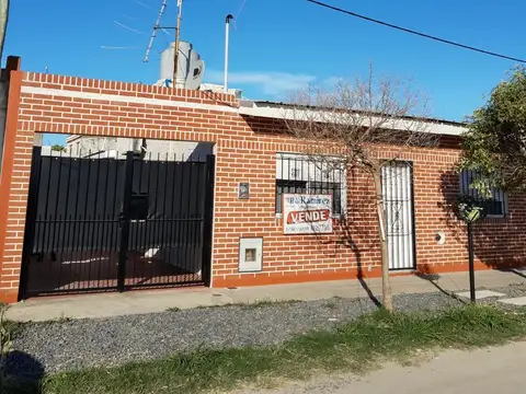 Venta de casa en Muy buen estado en La Plata - Foto 0