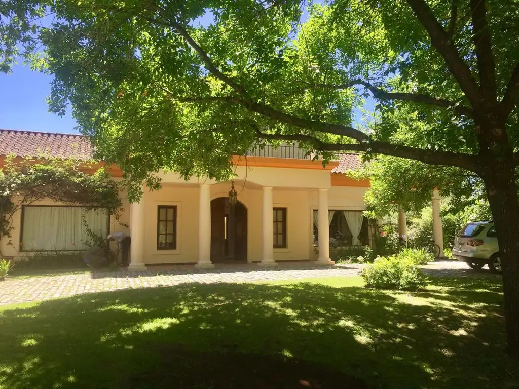 Casa - Pilar