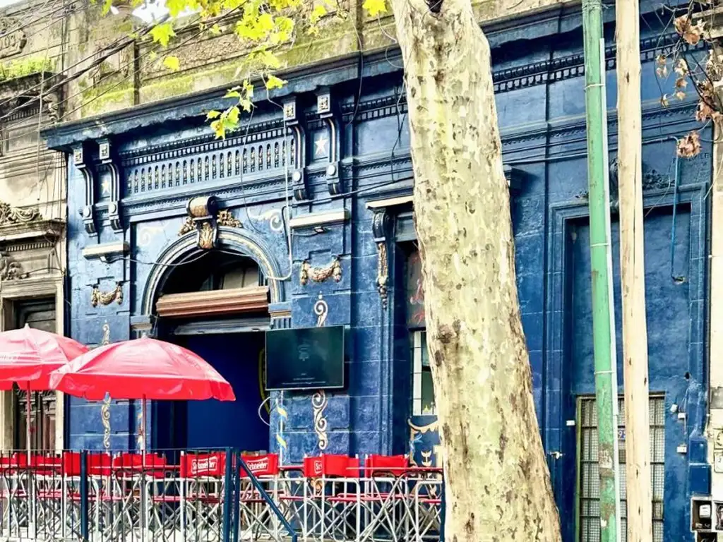 VENTA EDIFICIO EN LA BOCA AREA TURISTICA