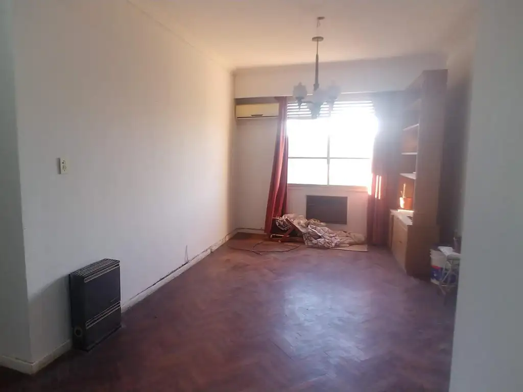 Departamento 3 ambientes a reciclar en avellaneda