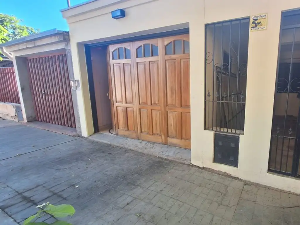 Venta de casa 3 dormitorios c/ coch en Carrodilla