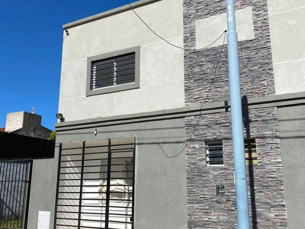 Casa - Venta - Argentina, Mar del Plata - FALKNER 6300