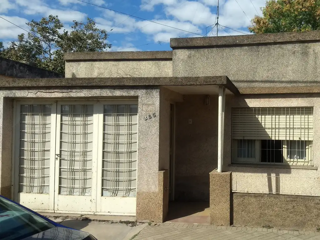 VENTA CASA EN CAPITAN BERMUDEZ, EXCELENTE UBICACION