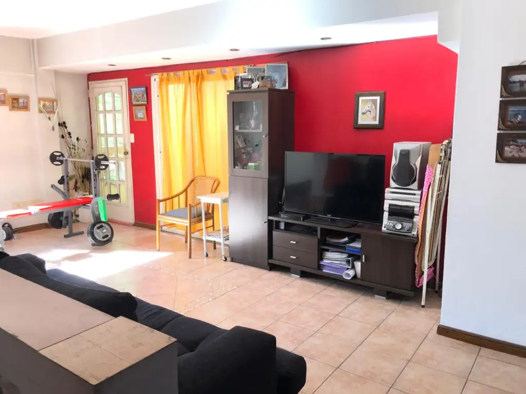 Venta Triplex en Versalles, 4 amb con cochera y parrilla