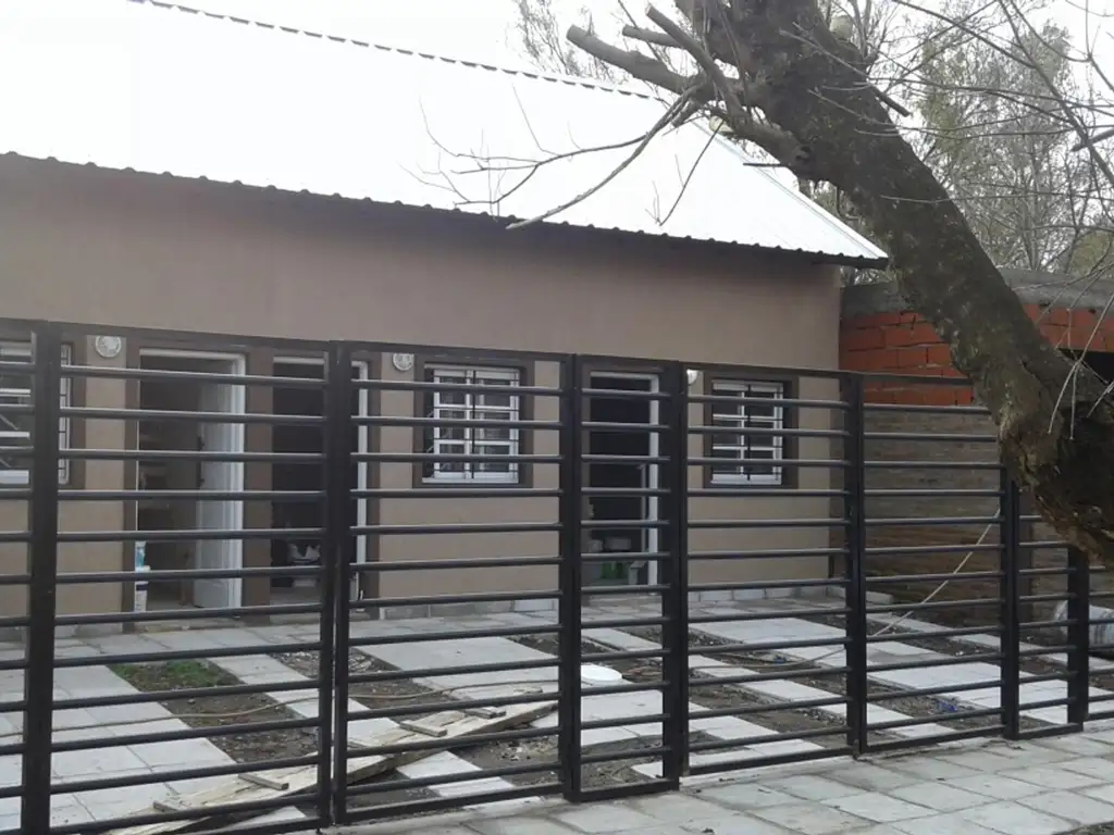 DUPLEX EN ALQUILER :: 2 AMBIENTES :: UDAONDO