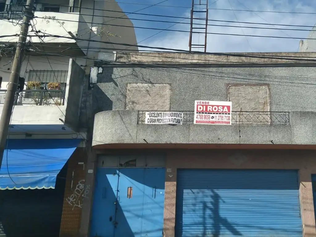 Local +2 Viviendas 3 amb + Cochera a Reciclar - Billinghurst