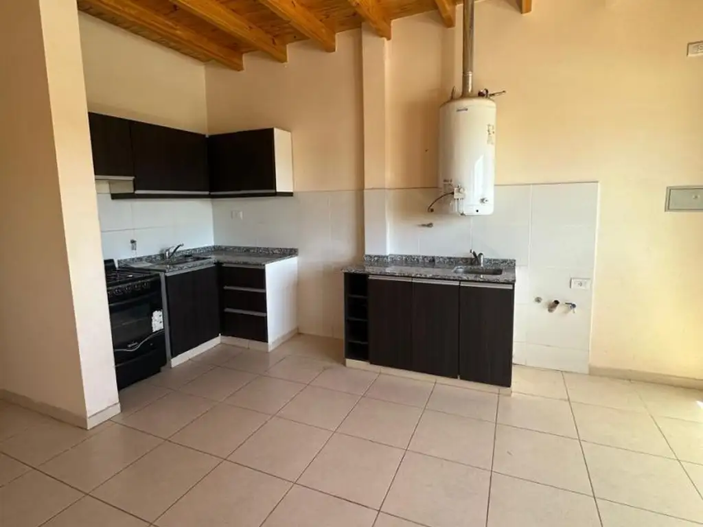 Departamento - Alquiler - Argentina, Guaymallén - Tapon Moyano 1700