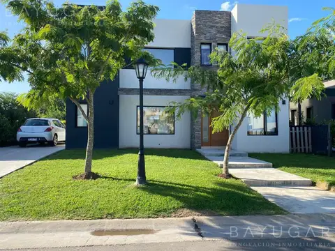 Venta - Excelente OPORTUNIDAD en Pilar del Este. Santa Guadalupe - Bayugar Negocios Inmobiliarios - Foto 0