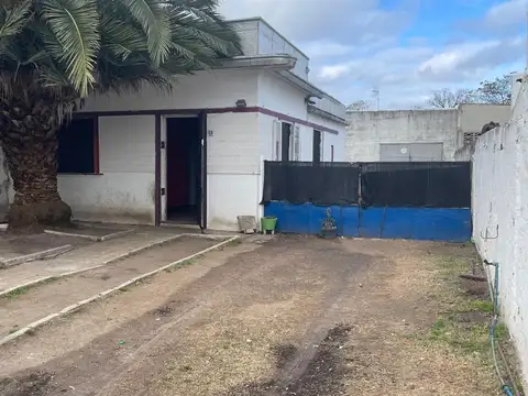 Venta casa 2 dormitorios garaje jardín en la Teja