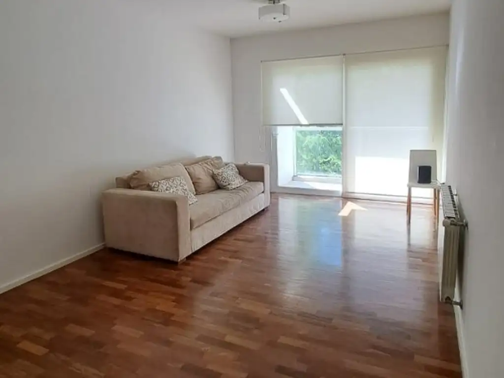 Departamento 2 dormitorios + cochera en Alquiler - Zona Norte - La Plata