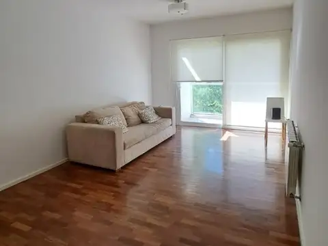 Departamento 2 dormitorios + cochera en Alquiler - Zona Norte - La Plata