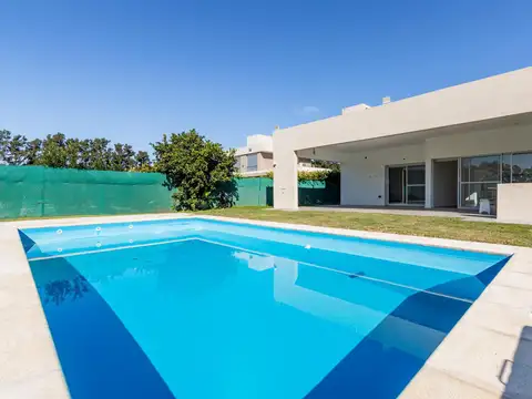 VENTA Azahares del Parana DOS dormitorios Quincho Piscina