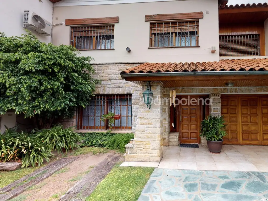 Casa  en Venta o permuta ubicado en Moreno, Moreno