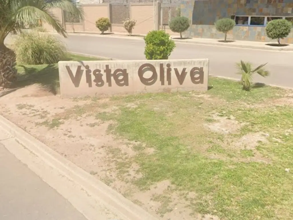 LOTE EN PRESTIGIOSO BARRIO VISTA OLIVA