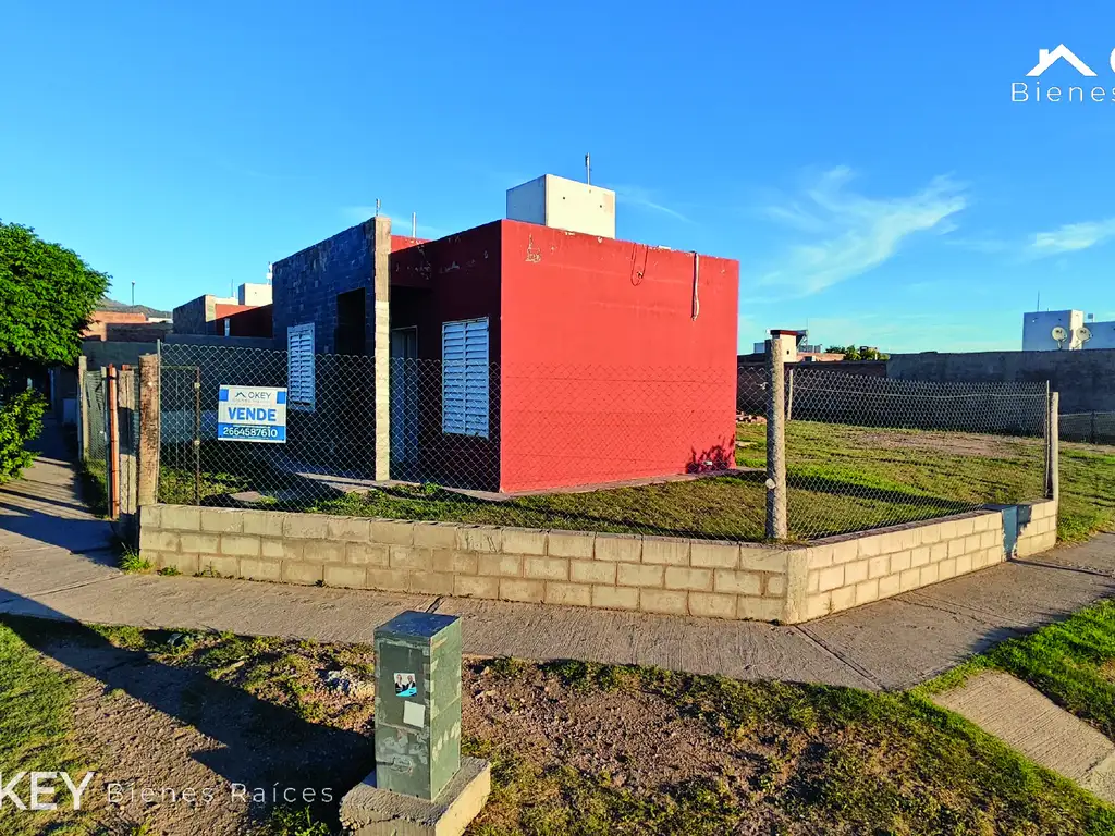 CIUDAD DE LA PUNTA - CASA EN ESQUINA-GRAN UBICACIÓN RESIDENCIAL/COMERCIAL