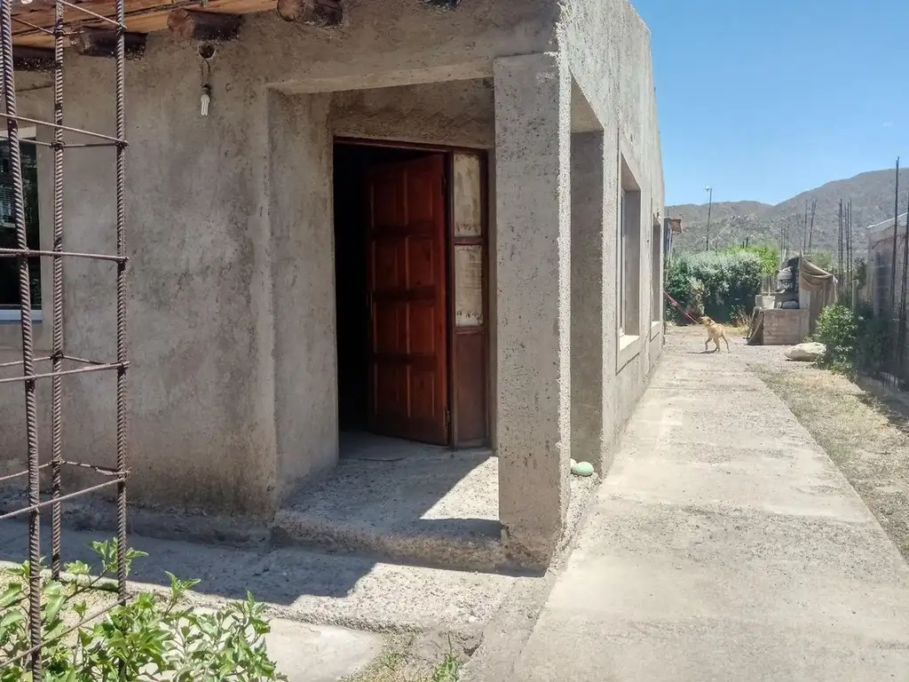 VENTA CASA EN B° CERRO LA CAPILLA