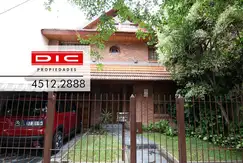 Casa 4 ambientes Venta - Martinez