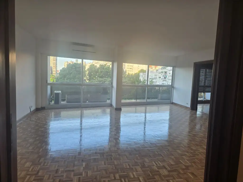 Alquiler departamento 6 ambientes en zona BOTANICO con vista increible