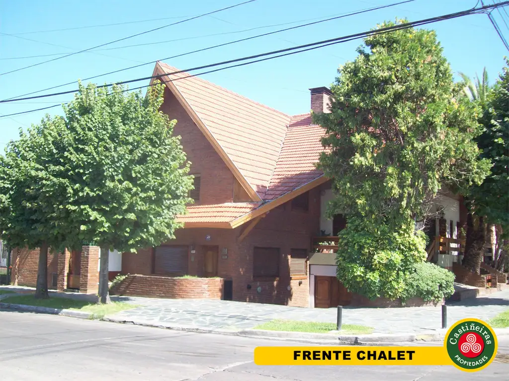 Importante Chalet en Venta